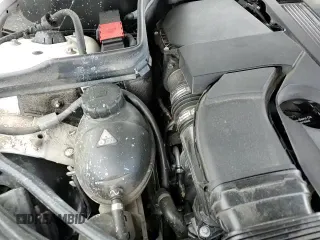 ✅ 2017 Mercedes-Benz E 400 • VIN: WDDKJ6HB6HF352013 • Lot: 56322865. Wystawiony na Copart z przebiegiem 36 681 mil. Bezpłatny archiwum sprzedaży aukcyjnych z USA i szczegółowy raport historii pojazdu na DreamBid. Zdjęcie 13.