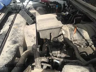 ✅ 2022 Chevrolet Silverado 2500HD Work Truck • VIN: 1GC2YLE73NF218219 • Lot: 41660179. Wystawiony na IAAI z przebiegiem 132 538 mil. Bezpłatny archiwum sprzedaży aukcyjnych z USA i szczegółowy raport historii pojazdu na DreamBid. Zdjęcie 18.