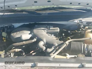 ✅ 2009 Ford F-250 XL • VIN: 1FTSW21YX9EA70435 • Лот: 41133382. Опубликован ранее на IAAI с пробегом 136 187 миль. Бесплатный доступ к архиву аукционных продаж из США и подробный отчёт об истории автомобиля на DreamBid. Изображение 18.