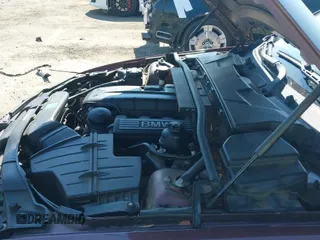 ✅ 2007 BMW 3 Series 328i • VIN: WBAVA37537NL10496 • Lot: 42960113. Wystawiony na IAAI z przebiegiem 158 788 mil. Bezpłatny archiwum sprzedaży aukcyjnych z USA i szczegółowy raport historii pojazdu na DreamBid. Zdjęcie 12.