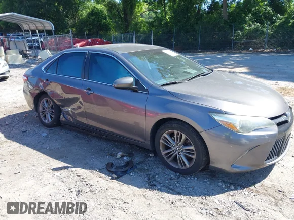 ✅ 2016 Toyota Camry SE • VIN: 4T1BF1FK0GU203376 • Lot: 45278353. Wystawiony na IAAI z przebiegiem 125 999 mil. Bezpłatny archiwum sprzedaży aukcyjnych z USA i szczegółowy raport historii pojazdu na DreamBid. Zdjęcie 1.