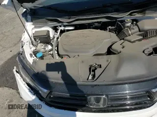 ✅ 2023 Honda Odyssey Sport • VIN: 5FNRL6H76PB056197 • Лот: 82181045. Опубликован ранее на Copart с пробегом 13 681 миль. Бесплатный доступ к архиву аукционных продаж из США и подробный отчёт об истории автомобиля на DreamBid. Изображение 16.