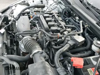 ✅ 2024 Honda Civic Sport Touring • VIN: 19XFL1G80RE001267 • Lot: 42986723. Wystawiony na IAAI z przebiegiem 9 601 mil. Bezpłatny archiwum sprzedaży aukcyjnych z USA i szczegółowy raport historii pojazdu na DreamBid. Zdjęcie 20.