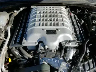 ✅ 2022 Dodge Challenger SRT Super Stock • VIN: 2C3CDZL98NH226312 • Лот: 47171705. Опубликован ранее на Copart с пробегом 32 233 миль. Бесплатный доступ к архиву аукционных продаж из США и подробный отчёт об истории автомобиля на DreamBid. Изображение 15.