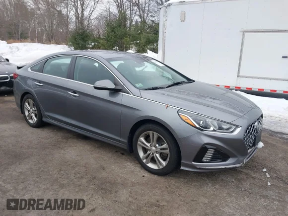✅ 2018 Hyundai Sonata SEL • VIN: 5NPE34AF5JH696060 • Lot: 41638547. Wystawiony na IAAI z przebiegiem 83 852 mil. Bezpłatny archiwum sprzedaży aukcyjnych z USA i szczegółowy raport historii pojazdu na DreamBid. Zdjęcie 1.