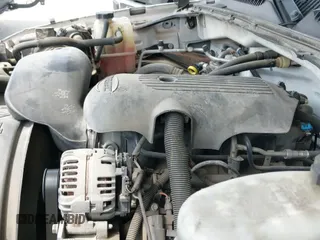 ✅ 2006 Chevrolet Silverado 2500HD LT2 • VIN: 1GCHK29U16E207166 • Лот: 42068401. Опубликован ранее на IAAI с пробегом 105 646 миль. Бесплатный доступ к архиву аукционных продаж из США и подробный отчёт об истории автомобиля на DreamBid. Изображение 20.