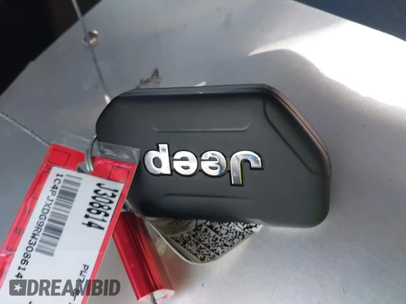 ✅ 2024 Jeep Wrangler Sport S • VIN: 1C4PJXDG9RW308614 • Lot: 42026232. Wystawiony na IAAI z przebiegiem 4 987 mil. Bezpłatny archiwum sprzedaży aukcyjnych z USA i szczegółowy raport historii pojazdu na DreamBid. Zdjęcie 11.