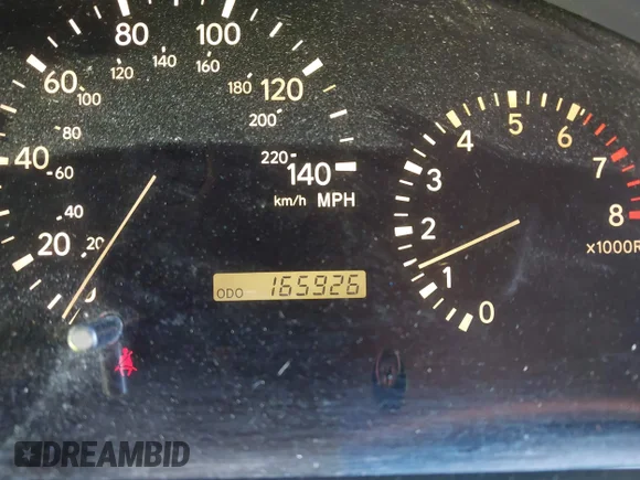 ✅ 2001 Lexus RX 300 • VIN: JTJGF10U110087881 • Лот: 42487461. Опубліковано раніше на IAAI з пробігом 165 926 миль. Безкоштовний доступ до архіву аукціонних продажів зі США та докладний звіт про історію автомобіля на DreamBid. Зображення 7.