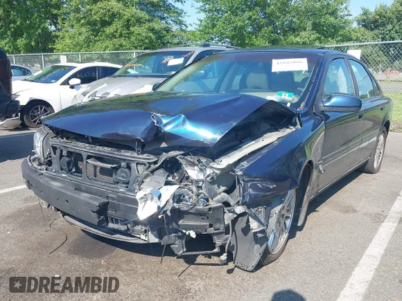 ✅ 2003 Volvo S80 2.9L • VIN: YV1TS92D831308800 • Лот: 42842086. Опубліковано раніше на IAAI з пробігом Не вказано. Безкоштовний доступ до архіву аукціонних продажів зі США та докладний звіт про історію автомобіля на DreamBid. Зображення 2.