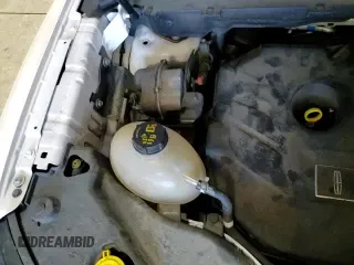 ✅ 2019 Lincoln MKC Reserve • VIN: 5LMCJ3D92KUL11907 • Lot: 86785655. Wystawiony na Copart z przebiegiem 105 815 mil. Bezpłatny archiwum sprzedaży aukcyjnych z USA i szczegółowy raport historii pojazdu na DreamBid. Zdjęcie 16.