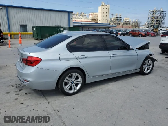 ✅ 2016 BMW 3 Series 328i • VIN: WBA8E9G58GNT84050 • Лот: 42833773. Опубликован ранее на Copart с пробегом Не указан. Бесплатный доступ к архиву аукционных продаж из США и подробный отчёт об истории автомобиля на DreamBid. Изображение 3.