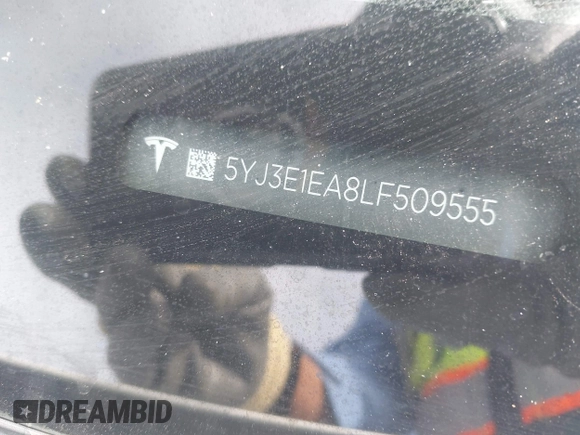 ✅ 2020 Tesla Model 3 Standard Range Plus • VIN: 5YJ3E1EA8LF509555 • Lot: 44466861. Wystawiony na IAAI z przebiegiem 61 025 mil. Bezpłatny archiwum sprzedaży aukcyjnych z USA i szczegółowy raport historii pojazdu na DreamBid. Zdjęcie 9.