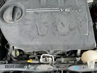 ✅ 2021 Jeep Cherokee Latitude Lux • VIN: 1C4PJMMX8MD197279 • Lot: 64811165. Listed on Copart with 114,551 mi. Free auction sales archive from the USA and detailed vehicle history report at DreamBid. Image 14.