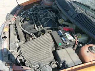 2005 Dodge Neon SXT z VIN 1B3ES56C25D255118, wystawiony jako IAAI lot #41845292 z przebiegiem 254 473 mil mil oraz . Historia ofert i sprzedaży dostępna na DreamBid. Obrazek 12.