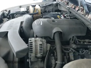 ✅ 2004 Chevrolet Tahoe LT • VIN: 1GNEC13Z94R255753 • Лот: 43741507. Опубликован ранее на IAAI с пробегом 229 903 миль. Бесплатный доступ к архиву аукционных продаж из США и подробный отчёт об истории автомобиля на DreamBid. Изображение 12.