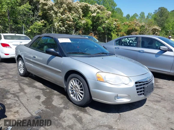 ✅ 2005 Chrysler Sebring Touring • VIN: 1C3EL55R05N586067 • Lot: 42054130. Wystawiony na IAAI z przebiegiem 100 250 mil. Bezpłatny archiwum sprzedaży aukcyjnych z USA i szczegółowy raport historii pojazdu na DreamBid. Zdjęcie 1.