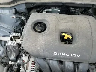 2018 Hyundai Kona SEL with VIN KM8K22AA6JU087463, listed as a Copart auction lot 82165635 with 67,101 mi miles and Salvage title. Bid and sale history available at DreamBid. Image 17.