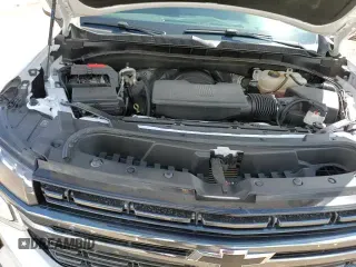 ✅ 2022 Chevrolet Suburban RST • VIN: 1GNSKEKD9NR105677 • Lot: 70652555. Listed on Copart with 52,203 mi. Free auction sales archive from the USA and detailed vehicle history report at DreamBid. Image 14.