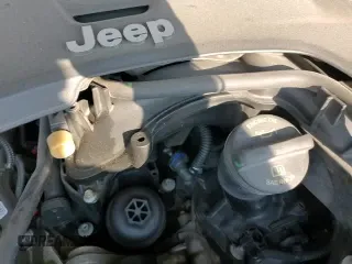 ✅ 2020 Jeep Wrangler Unlimited Black and Tan • VIN: 1C4HJXDG2LW206647 • Lot: 86436625. Listed on Copart with 56,915 mi. Free auction sales archive from the USA and detailed vehicle history report at DreamBid. Image 16.