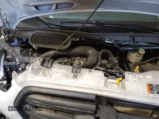 ✅ 2020 Ford Transit Cargo • VIN: 1FTYE1Y80LKB77208 • Lot: 80720755. Wystawiony na Copart z przebiegiem 140 125 mil. Bezpłatny archiwum sprzedaży aukcyjnych z USA i szczegółowy raport historii pojazdu na DreamBid. Zdjęcie 16.