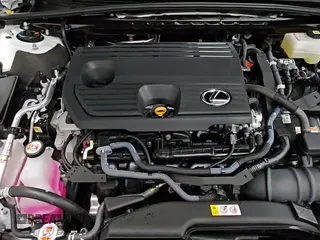 ✅ 2025 Lexus ES 300h Luxury • VIN: 58AEA1C13SU067852 • Lot: 84299985. Listed on Copart with 9,383 mi. Free auction sales archive from the USA and detailed vehicle history report at DreamBid. Image 15.