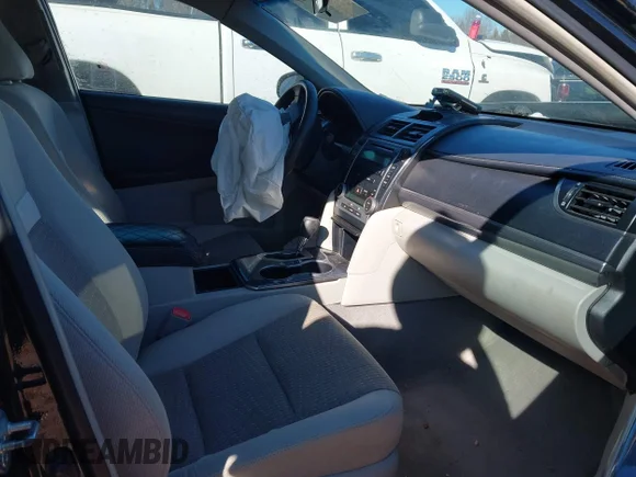 ✅ 2012 Toyota Camry XLE • VIN: 4T1BD1FK1CU032492 • Лот: 44246587. Опубликован ранее на IAAI с пробегом 180 563 миль. Бесплатный доступ к архиву аукционных продаж из США и подробный отчёт об истории автомобиля на DreamBid. Изображение 5.