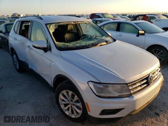 ✅ 2019 Volkswagen Tiguan SE • VIN: 3VV3B7AX7KM063786 • Лот: 63085382. Опубліковано раніше на Copart з пробігом Не вказано. Безкоштовний доступ до архіву аукціонних продажів зі США та докладний звіт про історію автомобіля на DreamBid. Зображення 1.