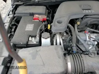 ✅ 2021 Jeep Wrangler Unlimited Sahara Altitude • VIN: 1C4HJXEG9MW521350 • Лот: 81474065. Опубликован ранее на Copart с пробегом 45 551 миль. Бесплатный доступ к архиву аукционных продаж из США и подробный отчёт об истории автомобиля на DreamBid. Изображение 13.