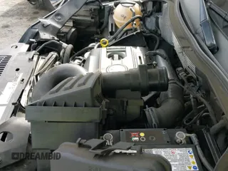 ✅ 2017 Volkswagen Tiguan Wolfsburg Edition • VIN: WVGSV7AX7HW512082 • Lot: 43519999. Wystawiony na IAAI z przebiegiem 129 709 mil. Bezpłatny archiwum sprzedaży aukcyjnych z USA i szczegółowy raport historii pojazdu na DreamBid. Zdjęcie 20.