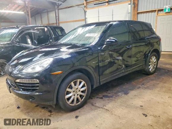 ✅ 2013 Porsche Cayenne Diesel • VIN: WP1AF2A25DLA40415 • Лот: 48041556. Опубліковано раніше на Copart з пробігом 256 840 миль. Безкоштовний доступ до архіву аукціонних продажів зі США та докладний звіт про історію автомобіля на DreamBid. Зображення 1.