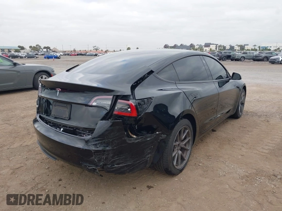 ✅ 2022 Tesla Model 3 • VIN: 5YJ3E1EA4NF376652 • Lot: 43430137. Wystawiony na IAAI z przebiegiem 93 063 mil. Bezpłatny archiwum sprzedaży aukcyjnych z USA i szczegółowy raport historii pojazdu na DreamBid. Zdjęcie 6.