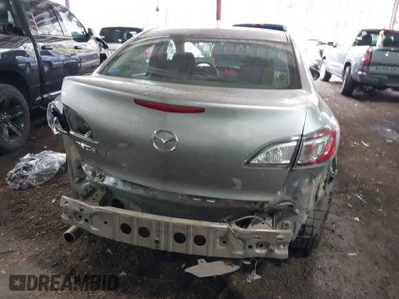 ✅ 2010 Mazda 3 i Touring • VIN: JM1BL1SF8A1196434 • Lot: 44069879. Wystawiony na IAAI z przebiegiem 84 859 mil. Bezpłatny archiwum sprzedaży aukcyjnych z USA i szczegółowy raport historii pojazdu na DreamBid. Zdjęcie 6.