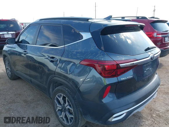 ✅ 2021 Kia Seltos EX • VIN: KNDERCAA9M7089049 • Лот: 42452970. Опубліковано раніше на IAAI з пробігом 122 483 миль. Безкоштовний доступ до архіву аукціонних продажів зі США та докладний звіт про історію автомобіля на DreamBid. Зображення 3.