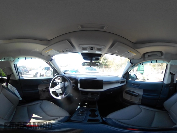 ✅ 2025 Ford Maverick Lariat • VIN: 3FTTW8SA0SRB39113 • Lot: 44449926. Wystawiony na IAAI z przebiegiem Nie podano. Bezpłatny archiwum sprzedaży aukcyjnych z USA i szczegółowy raport historii pojazdu na DreamBid. Zdjęcie 19.