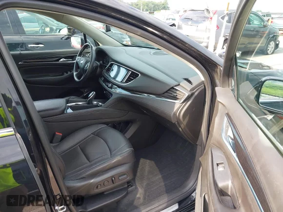 ✅ 2021 Buick Enclave Avenir • VIN: 5GAEVCKW1MJ269362 • Lot: 42909054. Listed on IAAI with 45,570 mi. Free auction sales archive from the USA and detailed vehicle history report at DreamBid. Image 5.