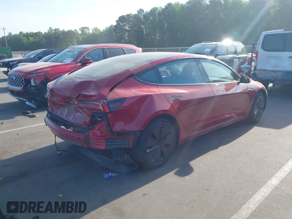 ✅ 2025 Tesla Model 3 Long Range • VIN: 5YJ3E1EA9SF968186 • Lot: 44906156. Wystawiony na IAAI z przebiegiem 15 790 mil. Bezpłatny archiwum sprzedaży aukcyjnych z USA i szczegółowy raport historii pojazdu na DreamBid. Zdjęcie 4.