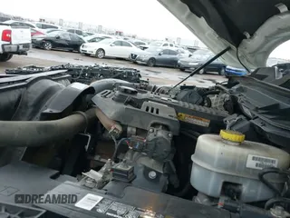 ✅ 2017 Ram 2500 Laramie • VIN: 3C6UR5FL7HG749723 • Lot: 41523969. Wystawiony na IAAI z przebiegiem 133 622 mil. Bezpłatny archiwum sprzedaży aukcyjnych z USA i szczegółowy raport historii pojazdu na DreamBid. Zdjęcie 19.