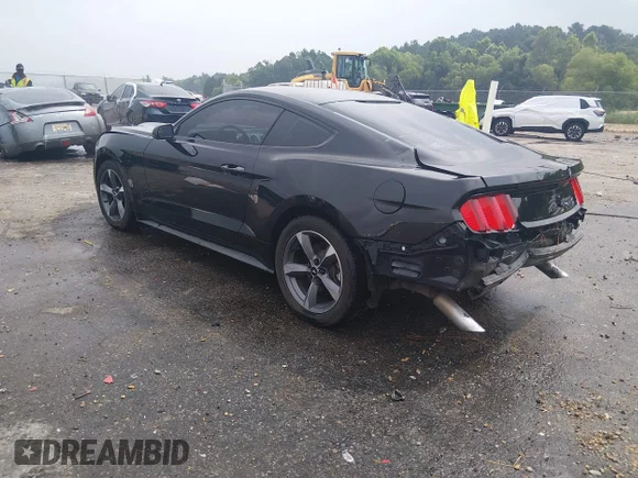 ✅ 2015 Ford Mustang V6 • VIN: 1FA6P8AM2F5374018 • Лот: 45392439. Опубликован ранее на IAAI с пробегом 120 697 миль. Бесплатный доступ к архиву аукционных продаж из США и подробный отчёт об истории автомобиля на DreamBid. Изображение 3.