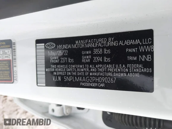 ✅ 2023 Hyundai Elantra SEL • VIN: 5NPLM4AG2PH090267 • Lot: 44421007. Listed on IAAI with 13,039 mi. Free auction sales archive from the USA and detailed vehicle history report at DreamBid. Image 9.
