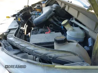 ✅ 2018 Ford Transit • VIN: 1FTYR2CM5JKB42191 • Lot: 42976807. Wystawiony na IAAI z przebiegiem 104 385 mil. Bezpłatny archiwum sprzedaży aukcyjnych z USA i szczegółowy raport historii pojazdu na DreamBid. Zdjęcie 19.