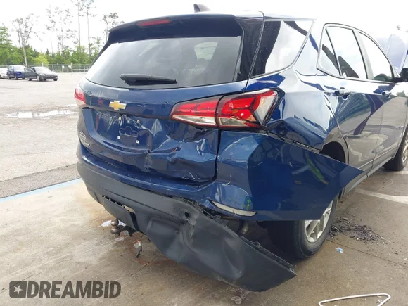 ✅ 2022 Chevrolet Equinox LS • VIN: 3GNAXHEVXNS239579 • Lot: 45110246. Wystawiony na IAAI z przebiegiem 51 840 mil. Bezpłatny archiwum sprzedaży aukcyjnych z USA i szczegółowy raport historii pojazdu na DreamBid. Zdjęcie 6.