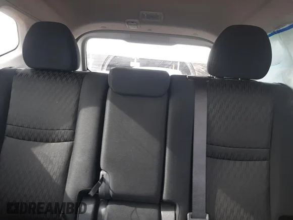 ✅ 2017 Nissan Rogue S • VIN: KNMAT2MTXHP610681 • Лот: 71329322. Опубликован ранее на Copart с пробегом 125 989 миль. Бесплатный доступ к архиву аукционных продаж из США и подробный отчёт об истории автомобиля на DreamBid. Изображение 10.