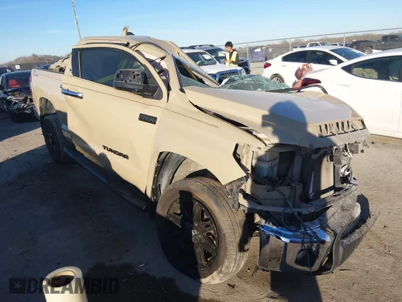 ✅ 2020 Toyota Tundra SR5 • VIN: 5TFEY5F14LX261297 • Lot: 44095793. Wystawiony na IAAI z przebiegiem Nie podano. Bezpłatny archiwum sprzedaży aukcyjnych z USA i szczegółowy raport historii pojazdu na DreamBid. Zdjęcie 1.