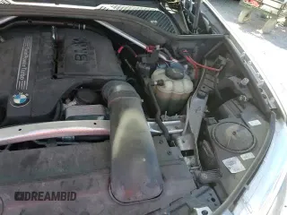 ✅ 2018 BMW X5 sDrive35i • VIN: 5UXKR2C5XJ0Z14841 • Lot: 86193305. Listed on Copart with 99,396 mi. Free auction sales archive from the USA and detailed vehicle history report at DreamBid. Image 14.