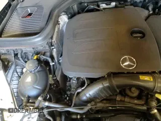 ✅ 2020 Mercedes-Benz GLC 300 • VIN: WDC0J8EB6LF703412 • Лот: 87297885. Опубликован ранее на Copart с пробегом 19 887 миль. Бесплатный доступ к архиву аукционных продаж из США и подробный отчёт об истории автомобиля на DreamBid. Изображение 17.