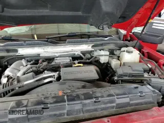 ✅ 2020 GMC Sierra 2500HD SLT • VIN: 1GT49NEY0LF100006 • Lot: 58181025. Wystawiony na Copart z przebiegiem 59 476 mil. Bezpłatny archiwum sprzedaży aukcyjnych z USA i szczegółowy raport historii pojazdu na DreamBid. Zdjęcie 13.