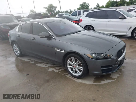 ✅ 2017 Jaguar XE 25t Premium • VIN: SAJAD4BG6HA974244 • Lot: 45376205. Wystawiony na IAAI z przebiegiem 61 629 mil. Bezpłatny archiwum sprzedaży aukcyjnych z USA i szczegółowy raport historii pojazdu na DreamBid. Zdjęcie 1.