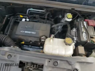 2018 Chevrolet Trax LT с VIN KL7CJLSB0JB646250, выставлен на аукционе Copart как лот 63312725 с пробегом 85 394 миль миль и Списание • Salvage title. История ставок и продаж доступна на DreamBid. Изображение 14.