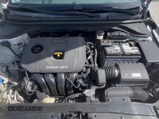 ✅ 2017 Hyundai Elantra SE • VIN: 5NPD74LF2HH184229 • Lot: 92472945. Wystawiony na Copart z przebiegiem 188 590 mil. Bezpłatny archiwum sprzedaży aukcyjnych z USA i szczegółowy raport historii pojazdu na DreamBid. Zdjęcie 11.