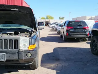 ✅ 2010 Jeep Commander Sport • VIN: 1J4RH4GK9AC147040 • Lot: 54836335. Wystawiony na Copart z przebiegiem 89 213 mil. Bezpłatny archiwum sprzedaży aukcyjnych z USA i szczegółowy raport historii pojazdu na DreamBid. Zdjęcie 11.